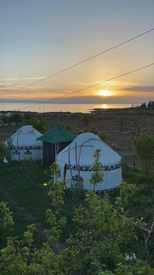 Guest House And Yurt Camp "Aktan" Bokonbayevo Esterno foto